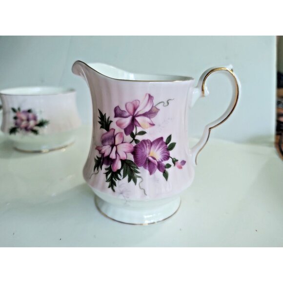 Royal Windsor Bone China Creamer & Sugar set Floral - Picture 7 of 13